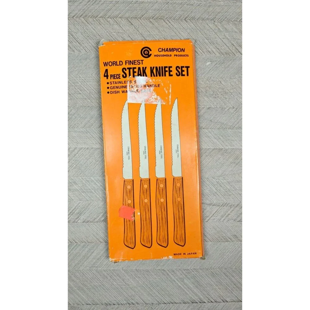 Champion Steak Knife Set of 4 Stainless Steel Blades Wood Handles Japan NEW
